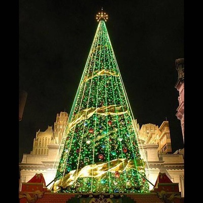 大型户外圣诞树装饰工程 商场酒店飘带绿色圣诞树场景