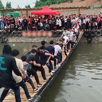 抖音同款网红桥户外大型景区水上乐园生态园农庄可定制安装摇摆桥