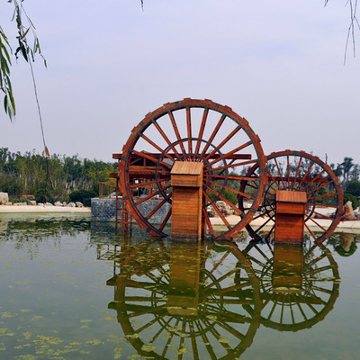 大型户外景观防腐木质水车可电动可静大型源头工厂欢迎考察定制