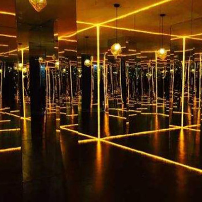 镜子迷宫厂家直销镜面迷宫 错觉艺术展品大型游乐设备制作厂家
